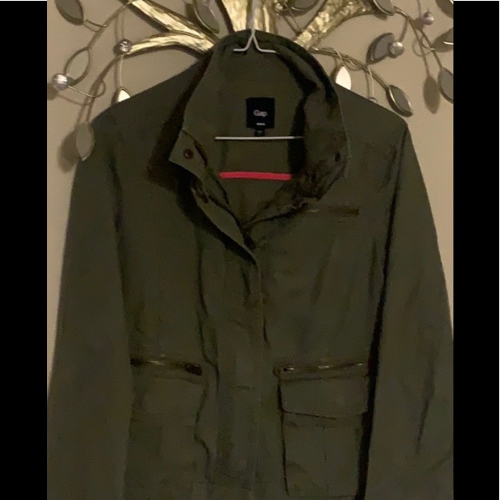 Gap jacket